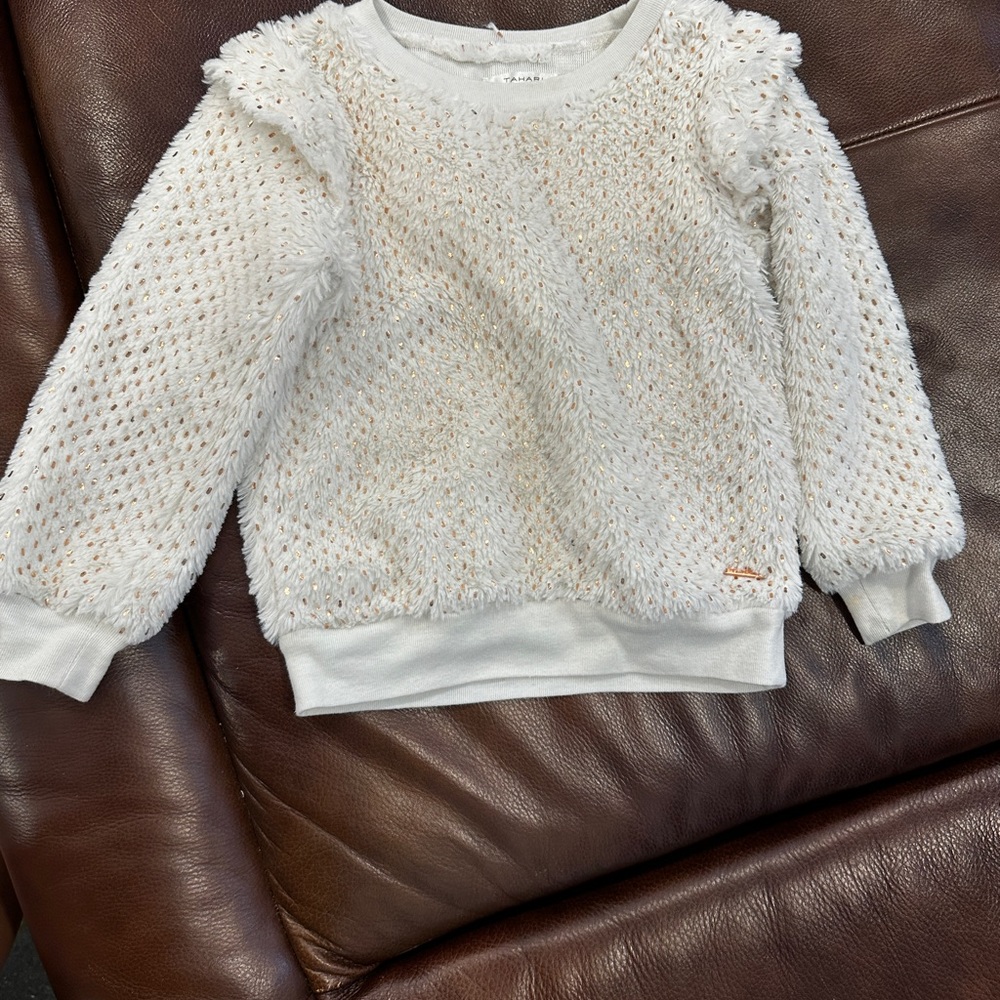 Cozy White Fuzzy Sweater size 4T